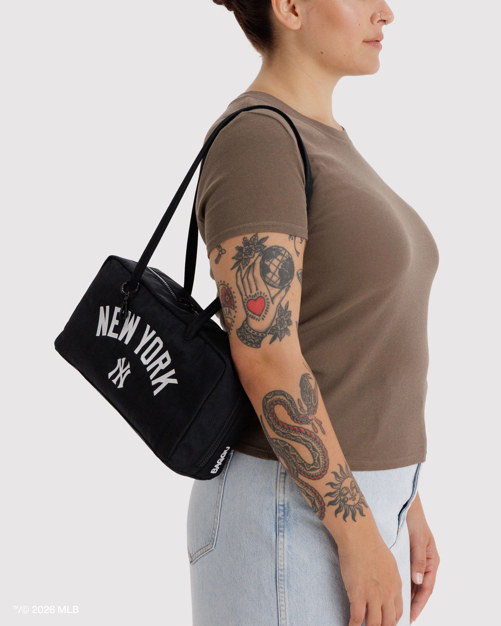 Practical Storage Nylon Bowler Bag - New York
