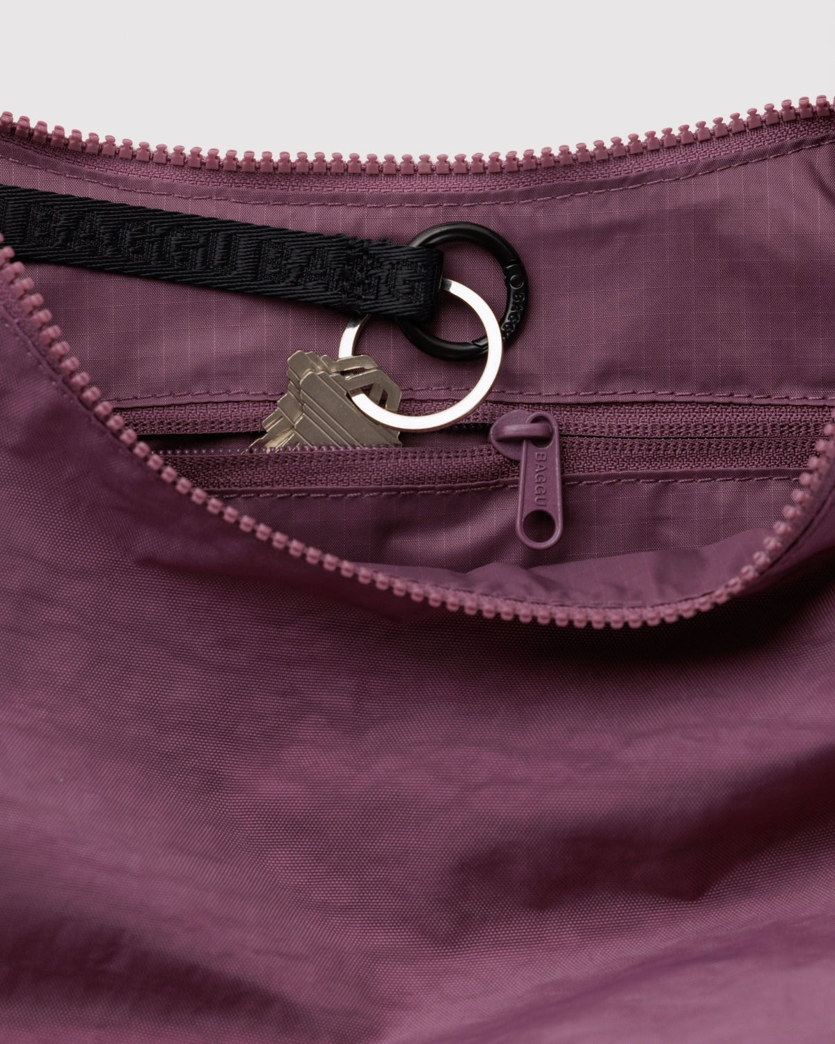Lightweight Utility Medium Nylon Crescent Bag - Wild