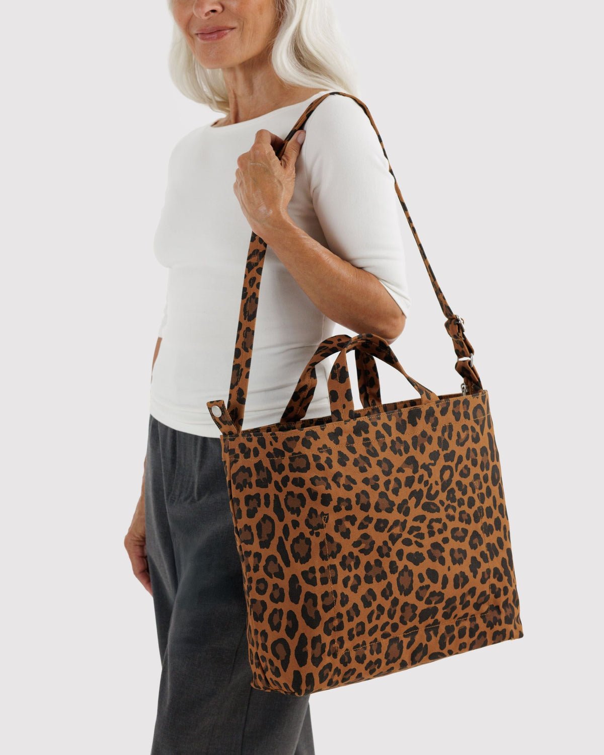 Versatile Carry Horizontal Zip Duck Bag -