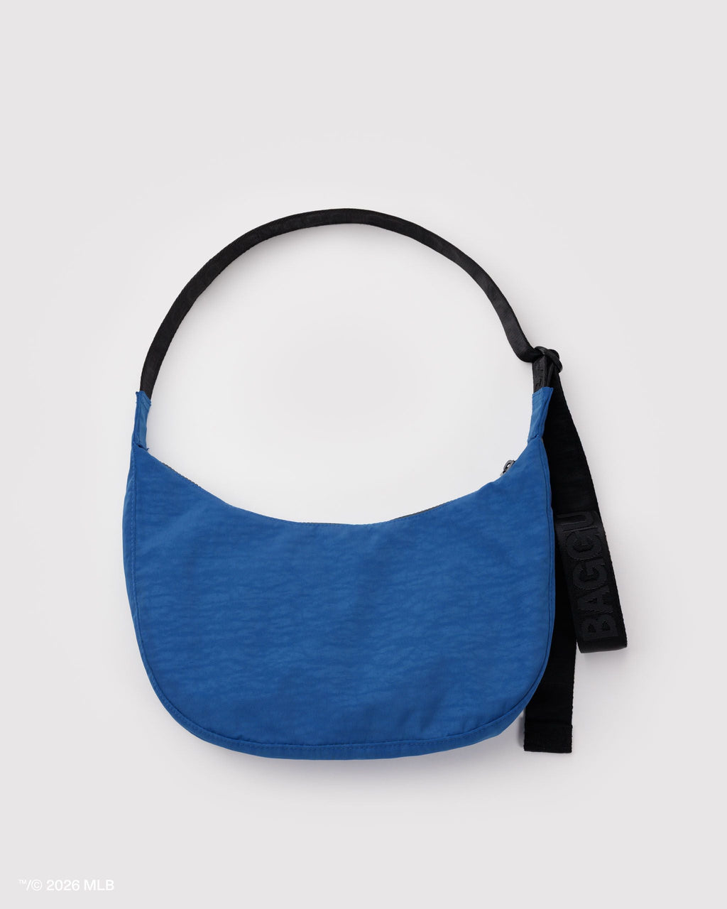 Versatile Carry Medium Nylon Crescent Bag - Chicago