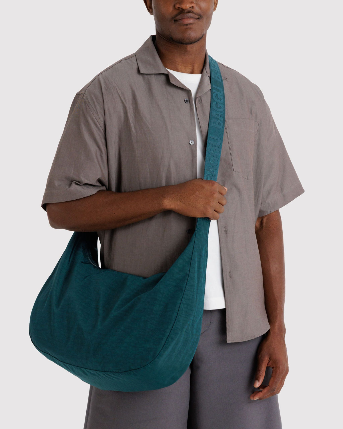 Practical Storage Large Nylon Crescent Bag - Deep
