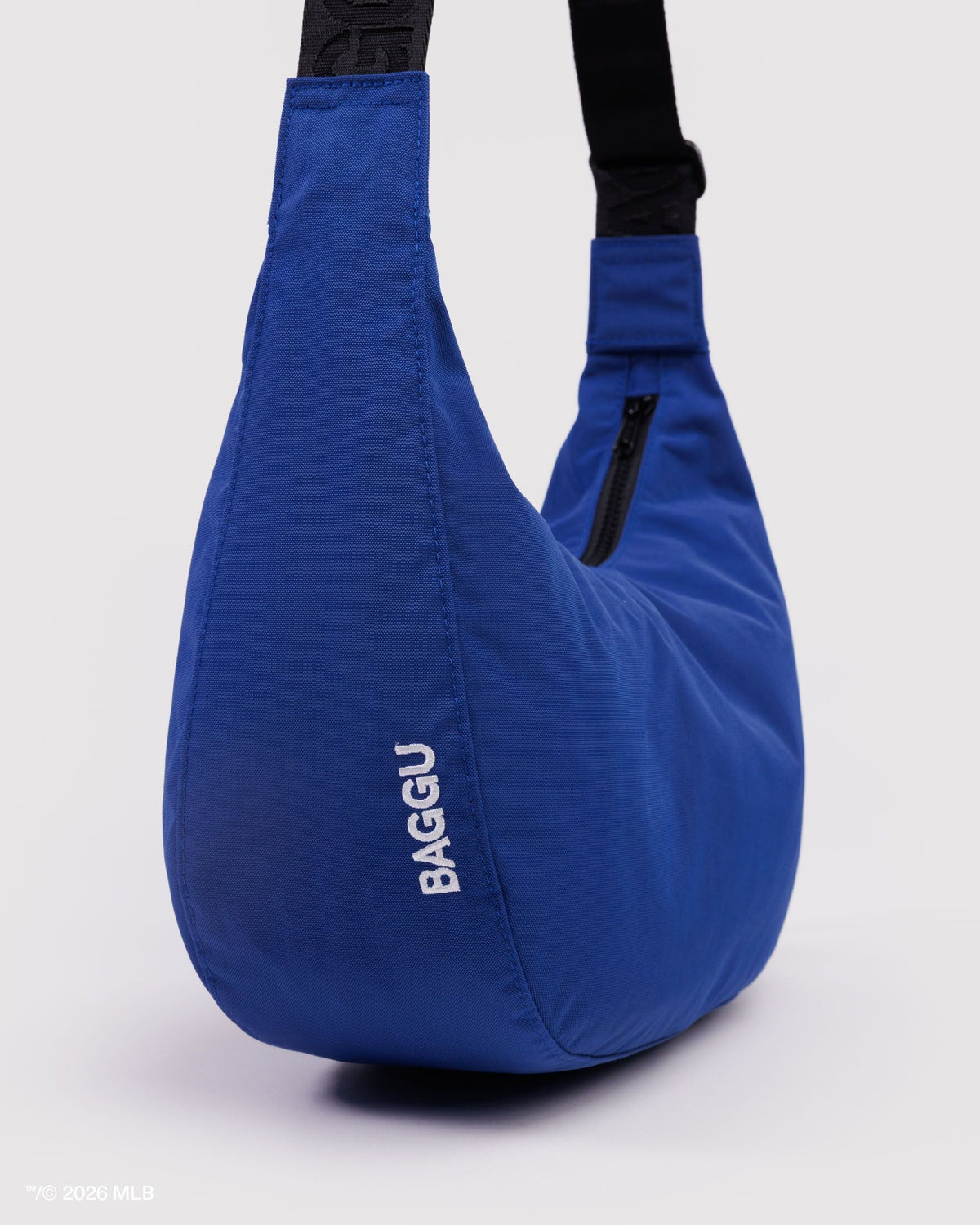 Practical Storage Medium Nylon Crescent Bag - New York