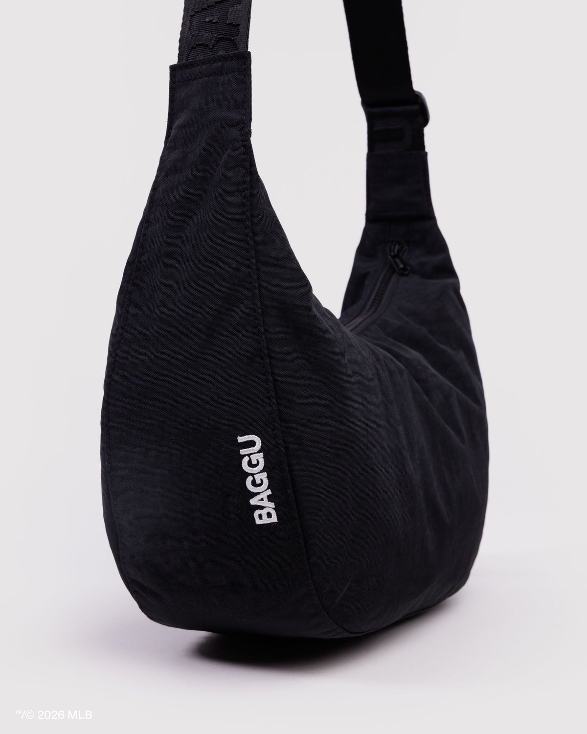 Daily Travel Medium Nylon Crescent Bag - New York