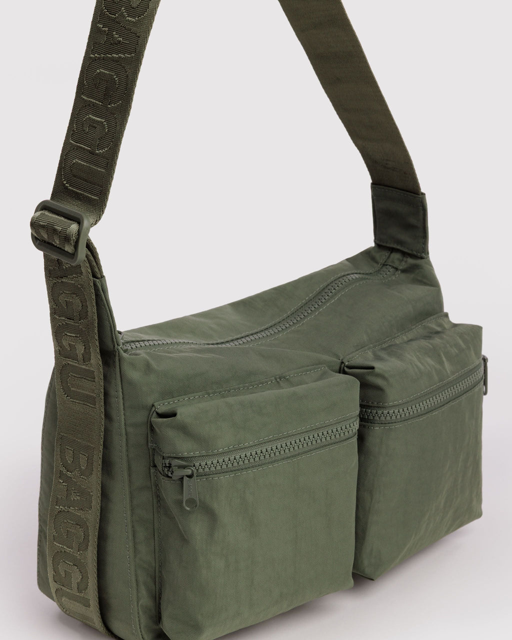 Lightweight Utility Medium Cargo Crossbody -