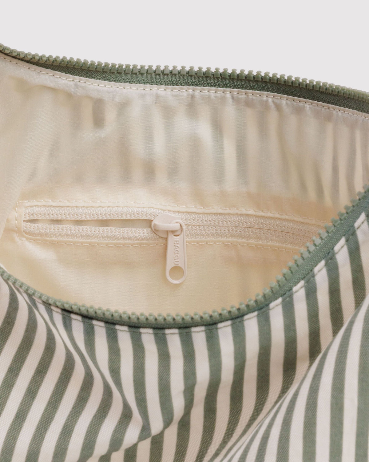 Daily Travel Nylon Shoulder Bag - Sage